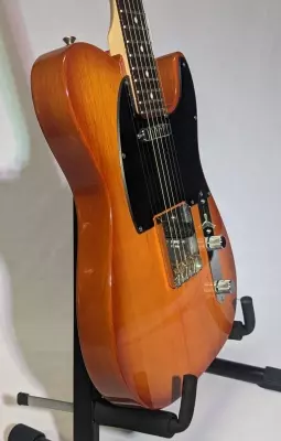 Fender - American Performer Telecaster, Rosewood Fingerboard - Honeyburst 5